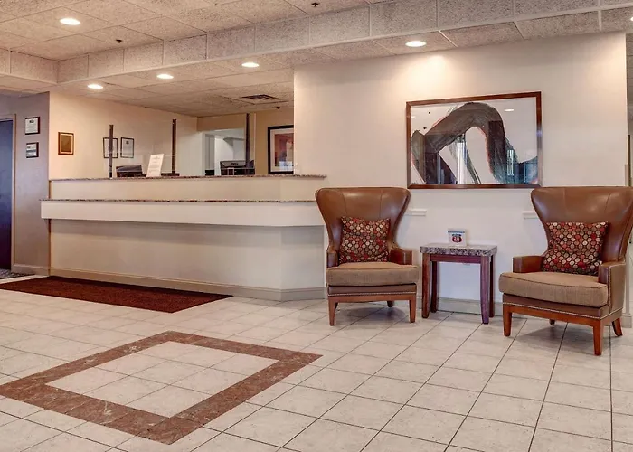 Howard Johnson By Wyndham Amherst Hadley